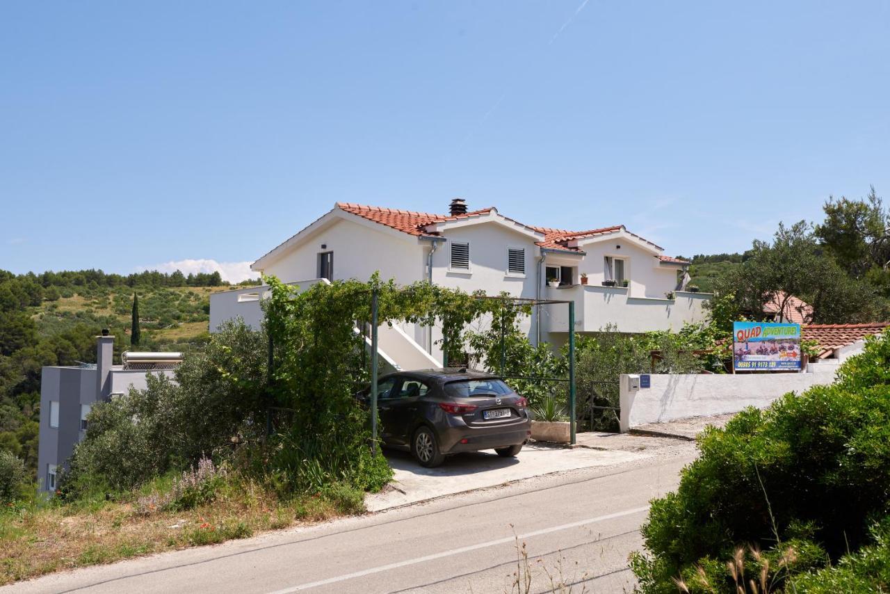 Guesthouse Aria Trogir Exterior photo